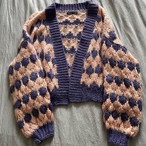 Color Block Knitted Cardigan